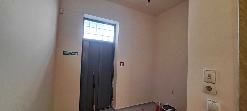 Давам магазин под наем.