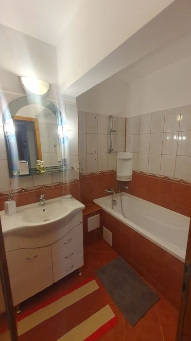 Apartament Decomandat de   Închiriat