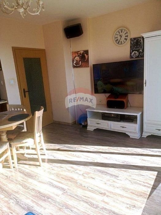 Продава се Тристаен апартамент в Варна, Операта - 105 кв.м за 2448 €/кв.м - Снимка #7