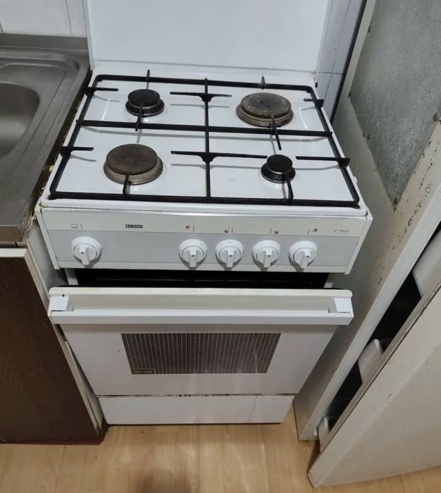Кухонный гарнитур срочна