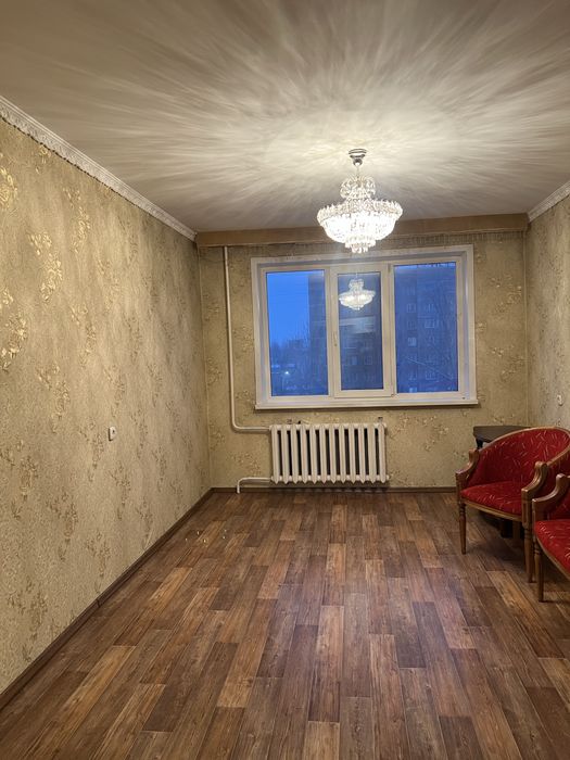 Продам 3х комнатную квартиру .