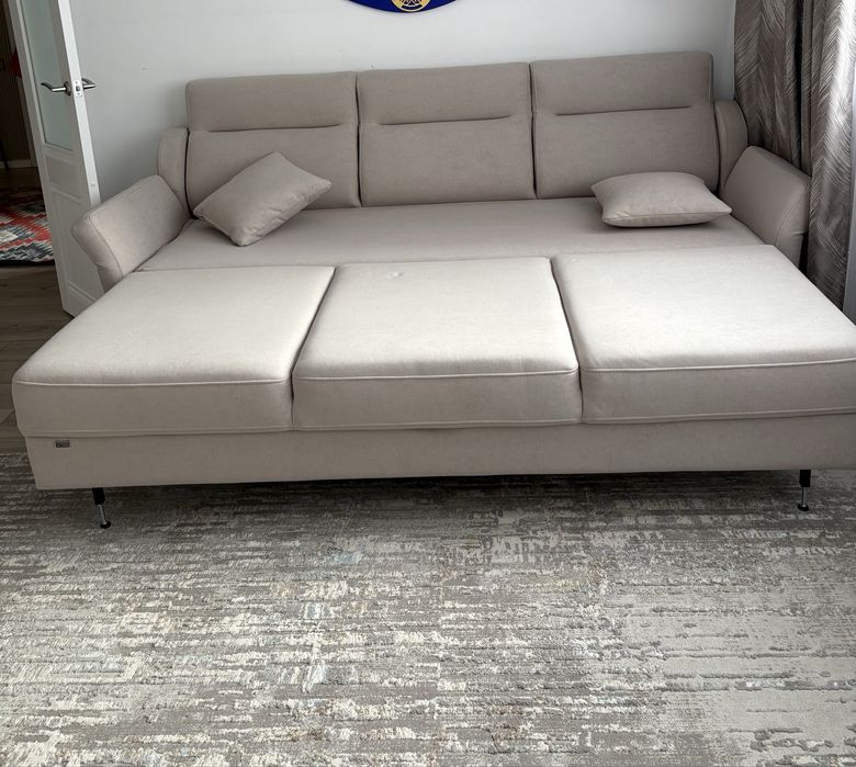 Диван 2,50 новый