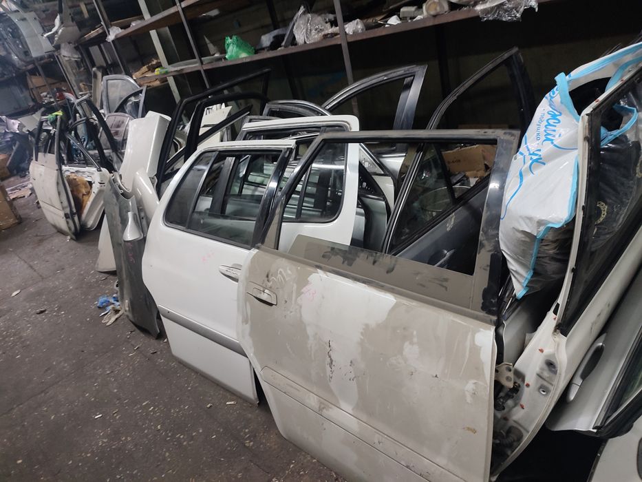 Продам двери сиденья крышки