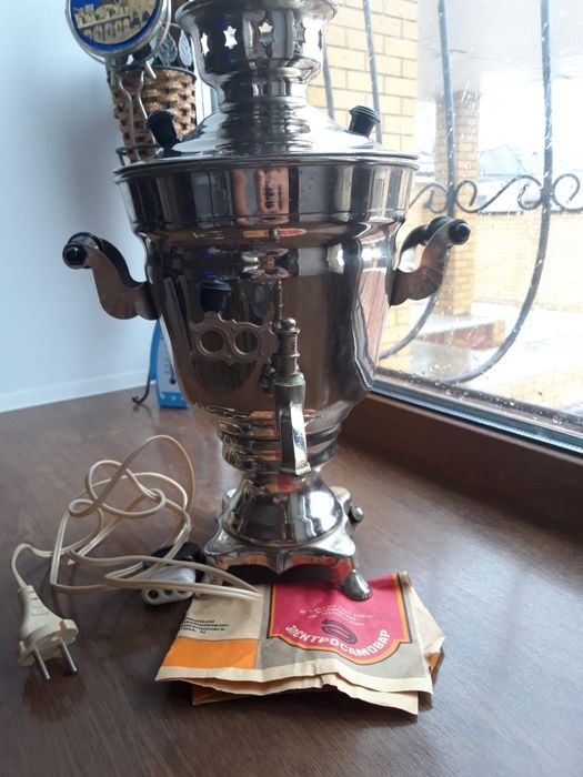 Продам электрический самовар