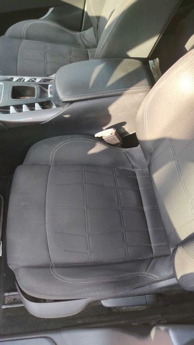 Citroen DS5 автомобил