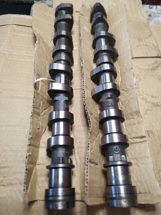 Разпределителни валове от Citroen Saxo VTS 1.6 16v