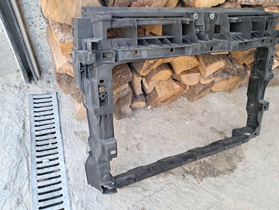 Предна Основа очиларка Seat Tarraco