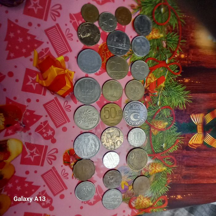 Monede vechi de vânzare