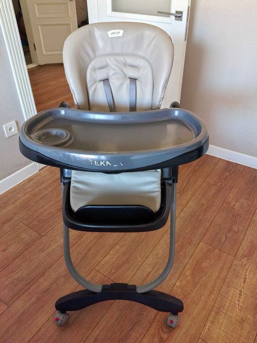 Стол для кормление teknum