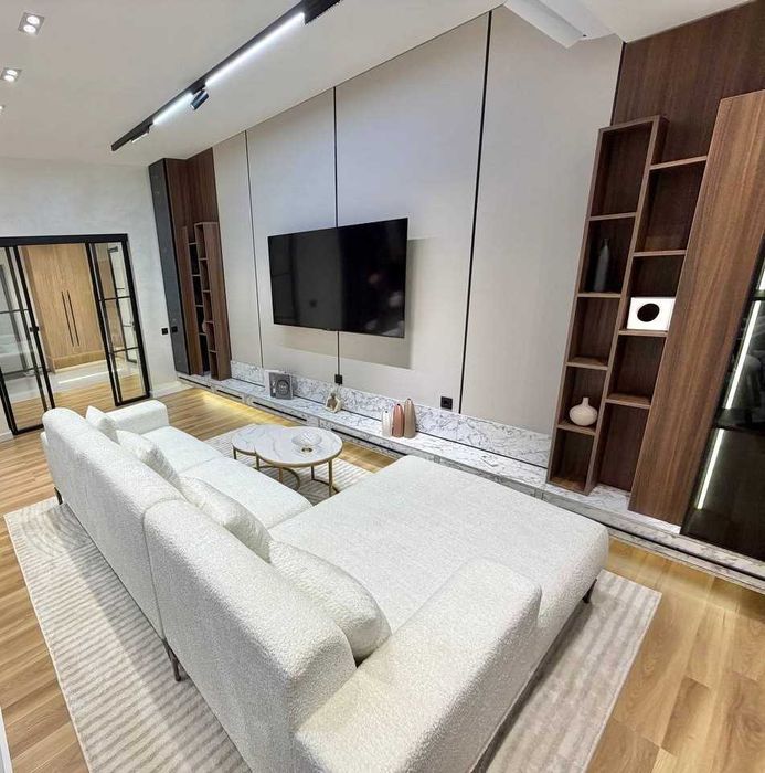 Продам 2х комн кв-ра на ул Нукус! Арендатор 900у.е Ор-р Глинка! ID09