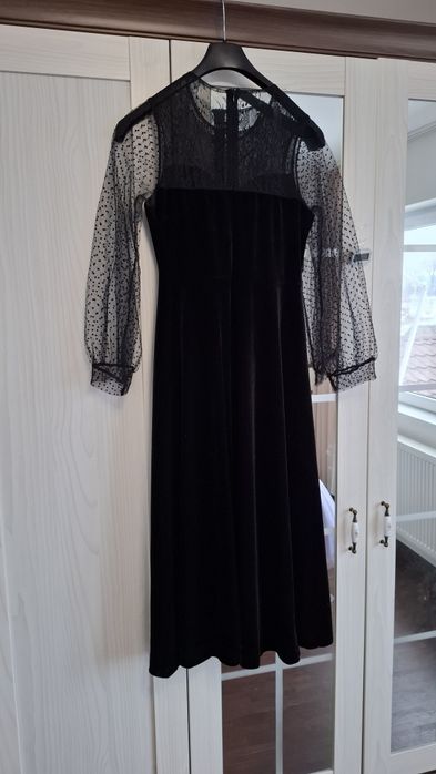 Rochie midi neagra