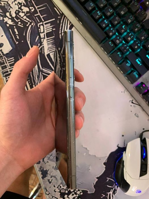 Продам Samsung s23 ultra