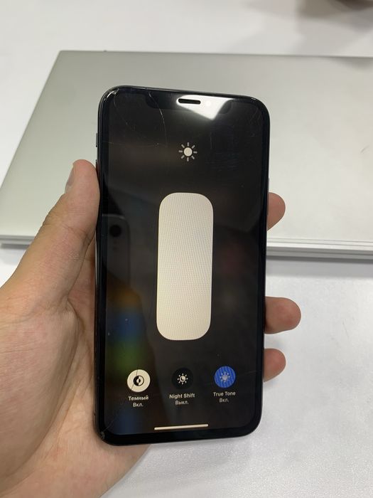 Срочно продам Iphone xs
