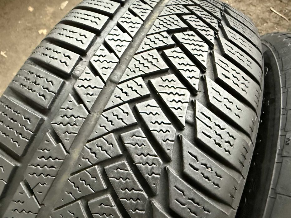 2x Anvelope iarna 205/60 r16 M+S - Continental Winter Contact TS850P