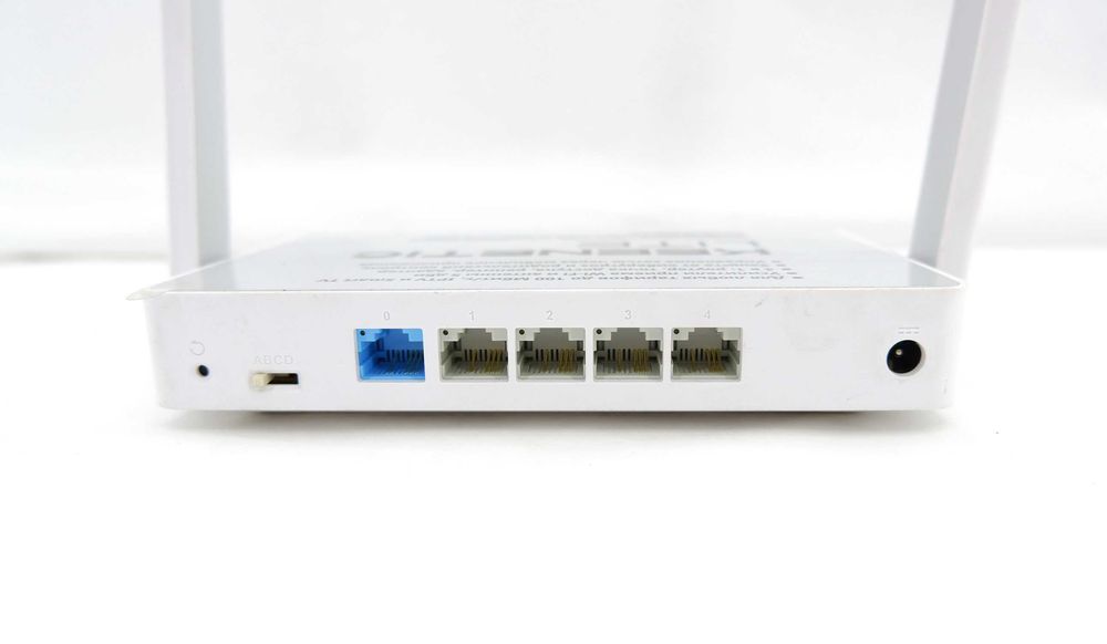 Продам Wi-Fi роутер Zyxel Keenetic Lite (KN-1310)