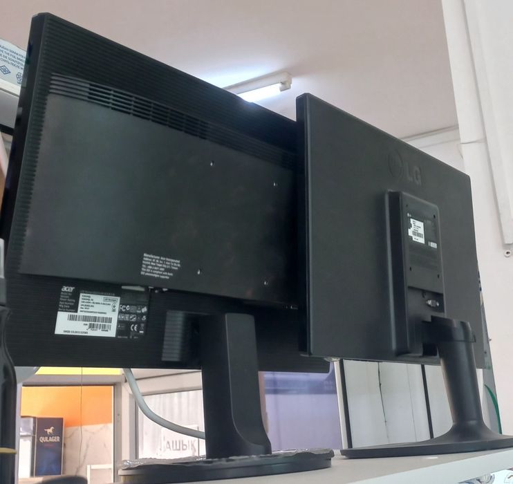 Мониторы разные Aser, LG, benq