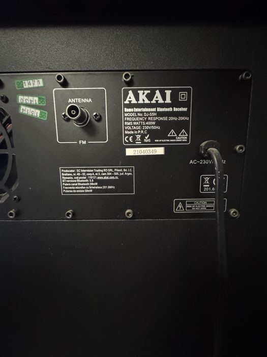 Vand boxa akai de 400 w