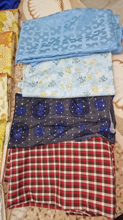 Ткани разные парча, велюр, шотланка, шелк