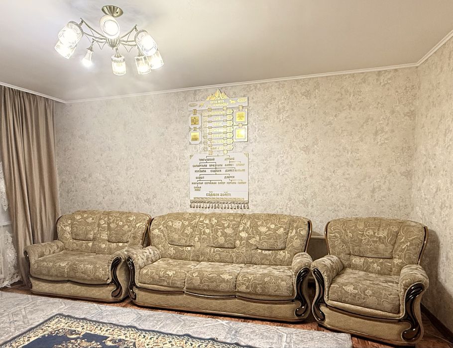 Продам диван в отличном состояни