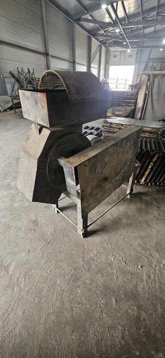 Продам промышленную дробилку