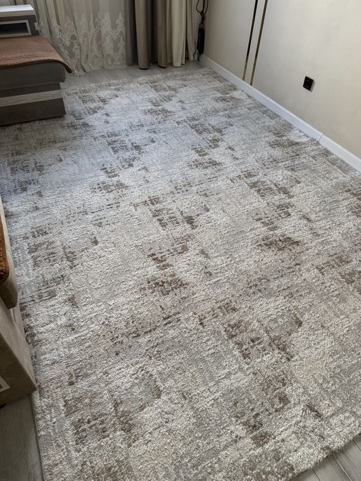 Продается ковер высокого качества