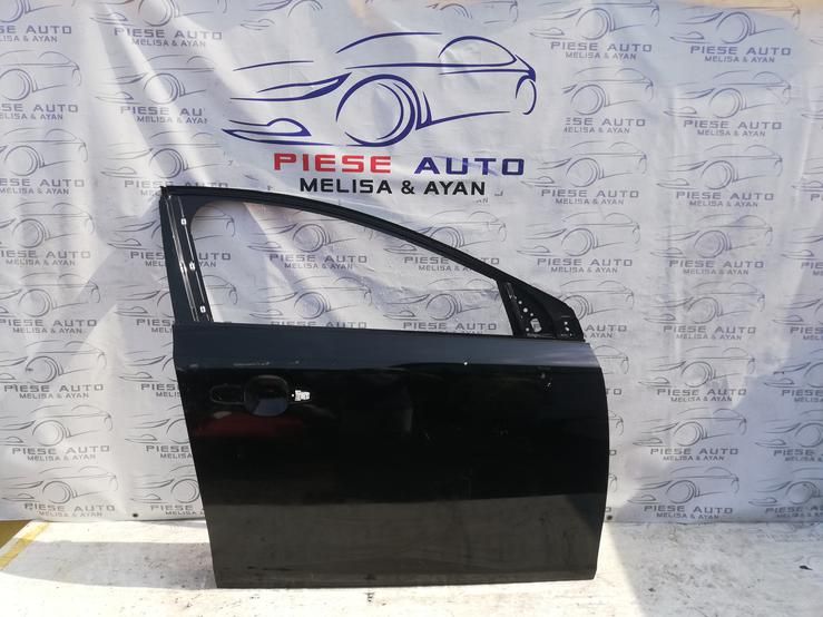 Usa dreapta fata Volvo V40 an 2012-2013-2014-2015-2016-2017-2018-2019