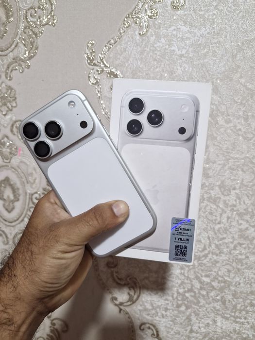 IPhone 17 pro 13skl