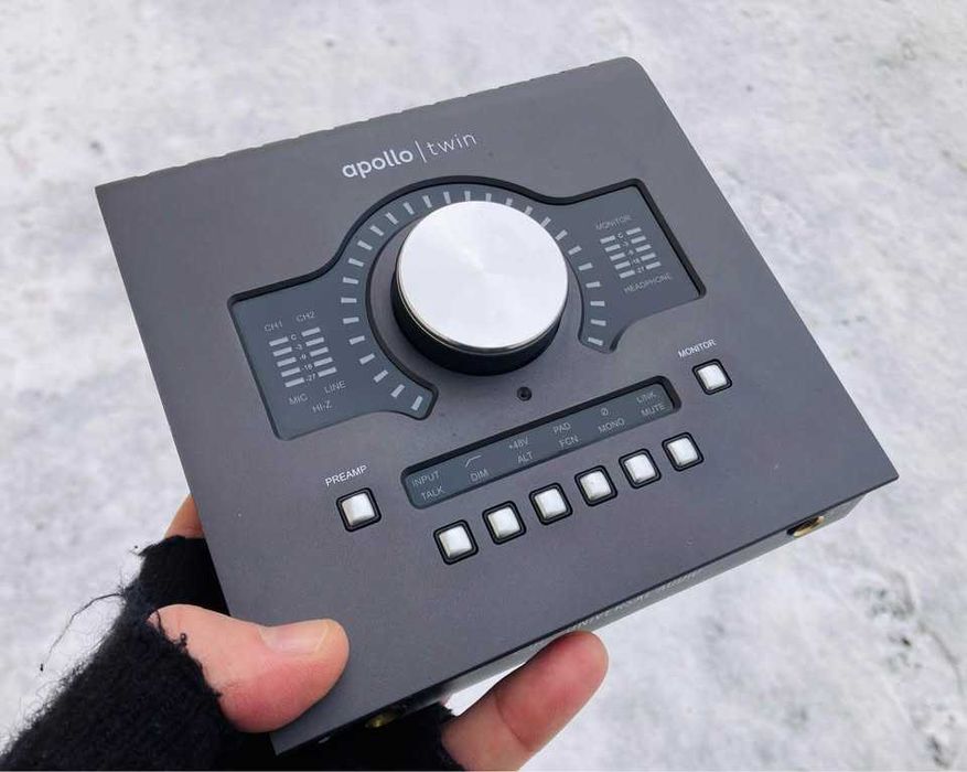 Apollo Twin MkII interfata audio profesional