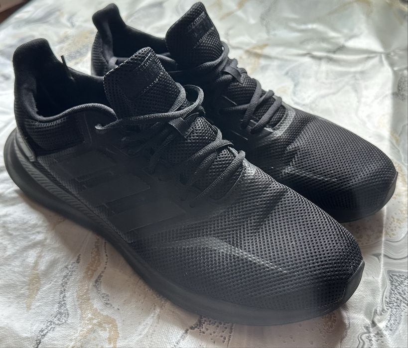 Оригинални обувки