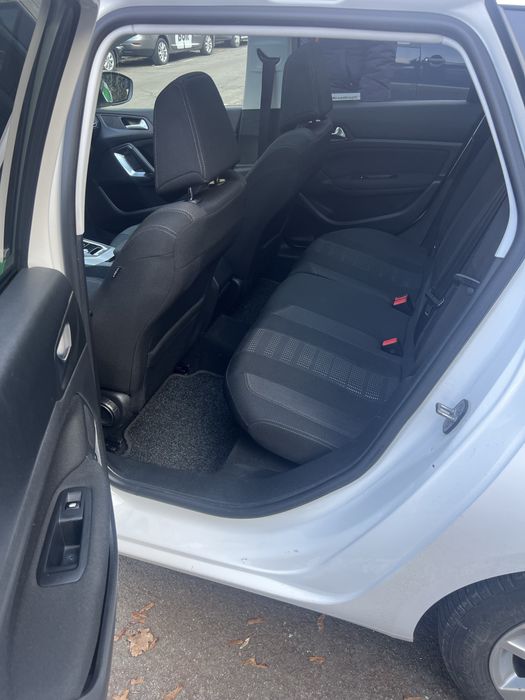 Peugeot 308 sw 1.6Bluehdi automatic