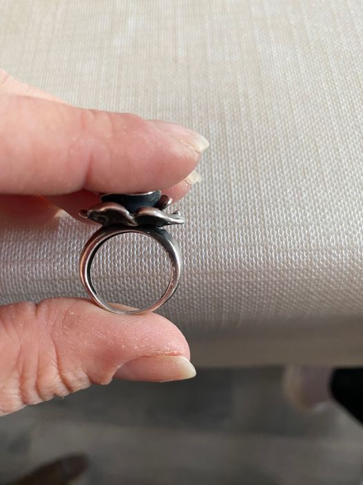 Дамски сребърен пръстен