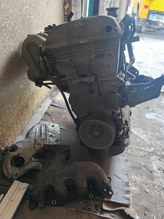 Продам двигатель б/у на Мазду Премаси