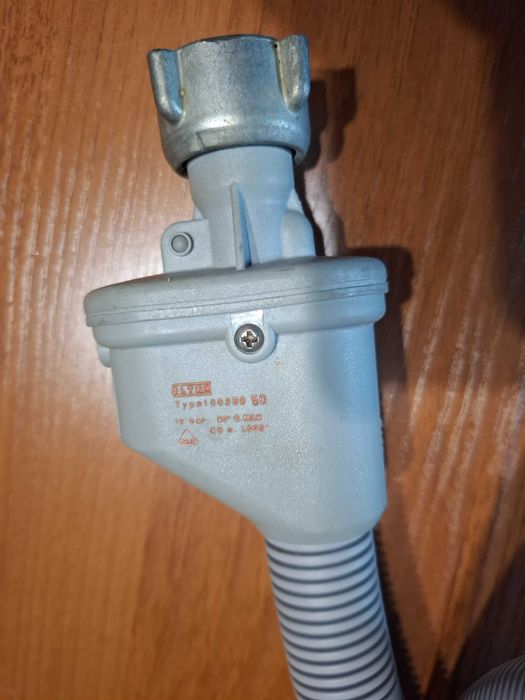 Маркуч за пералня