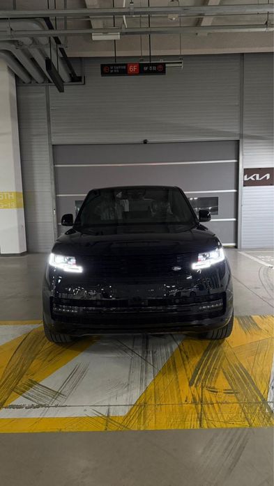 Новый Range Rover P530 Autobiography LWB