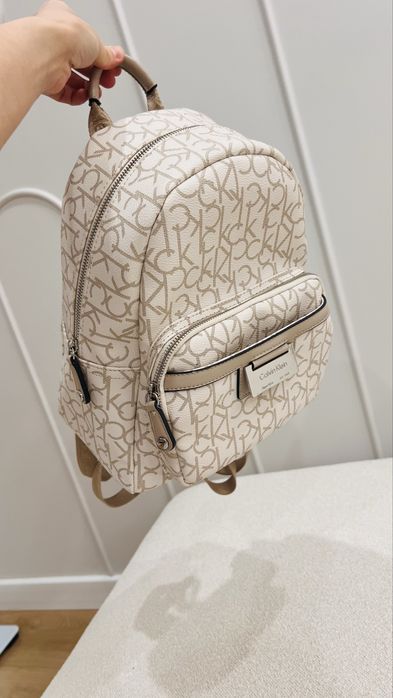 Женский рюкзак Calvin Klein!