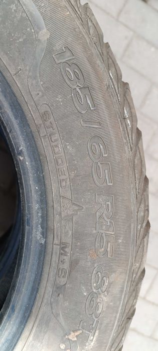 Автошина на 15 дюйм.