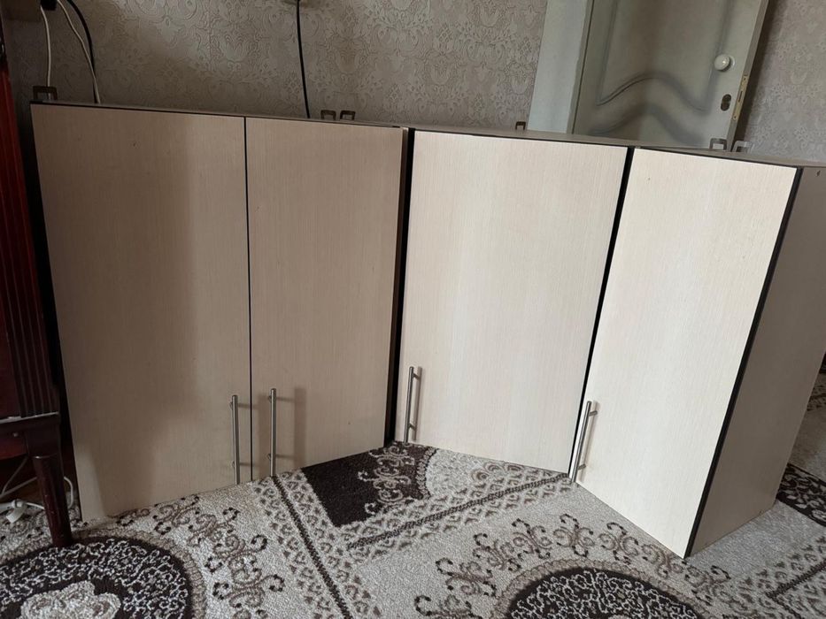 Куханный горнитур