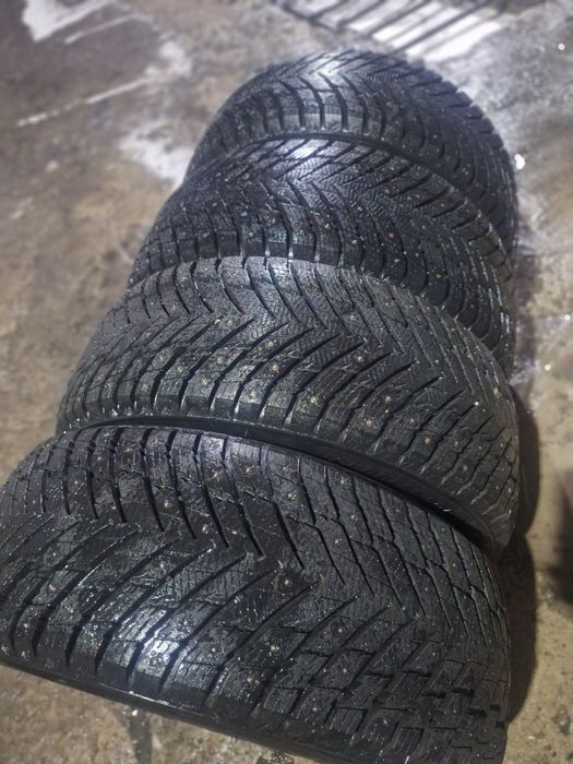 Резина в отличном состоянии  не пореза не грыжи