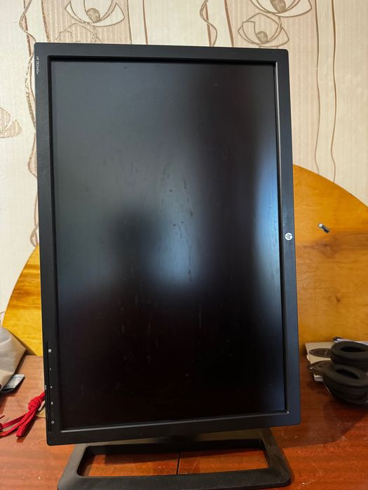 Монитор HP ZR2440w