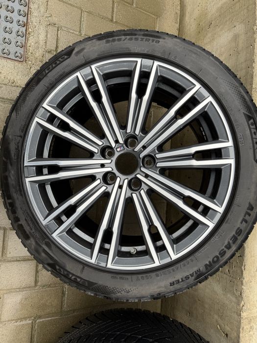 Jante BMW M cu anvelope  noi in stare impecabilă!