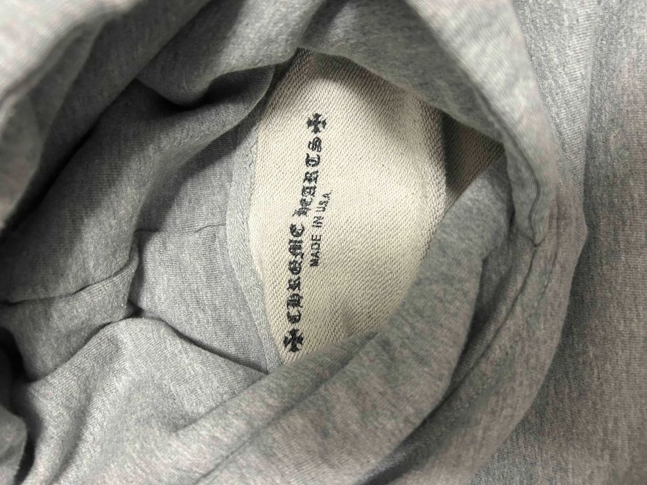 Продавам мъжки chrome hearts суичър