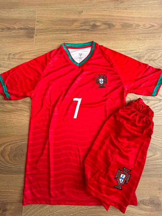 Promotie: Tricouri Echipamente fotbal copii – Cristiano Ronaldo