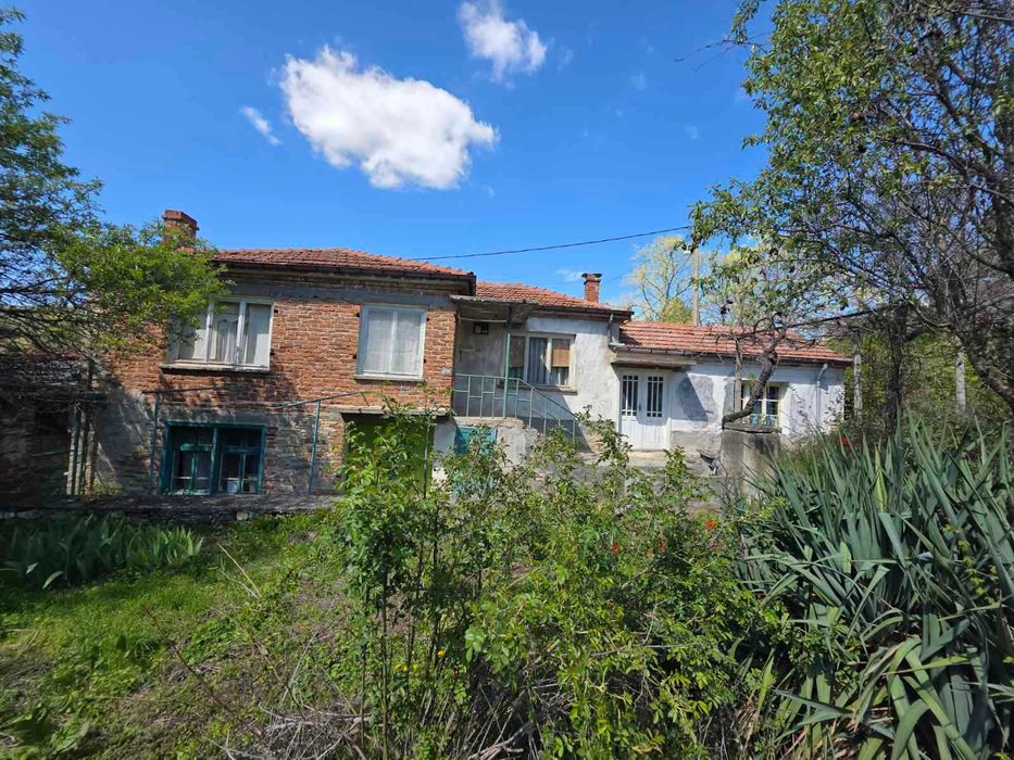 Продава се Къща в с. Средно градище, Област Стара Загора - 237 кв.м за 224 €/кв.м - Снимка #4