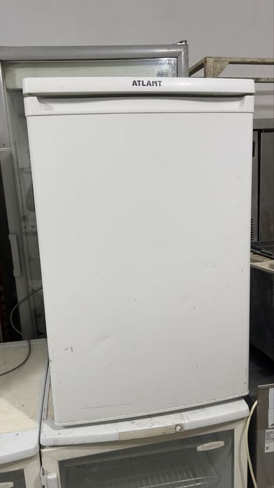 Продам барный холодильник