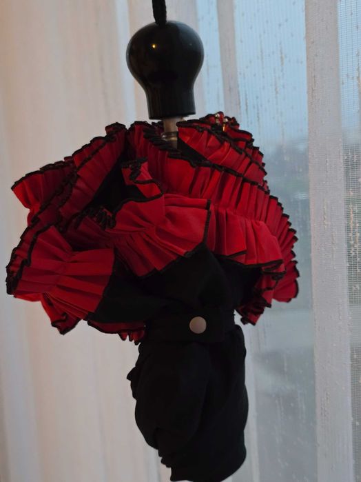 Парижки чадър от Франция – елегантен, ръчен механизъм