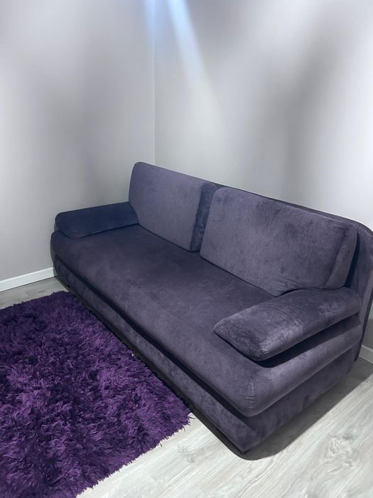 Canapea extensibila in stare perfecta 200x160