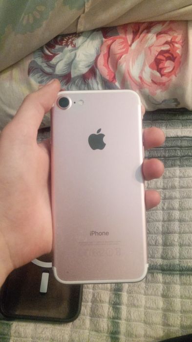 Айфон 7 с продажа