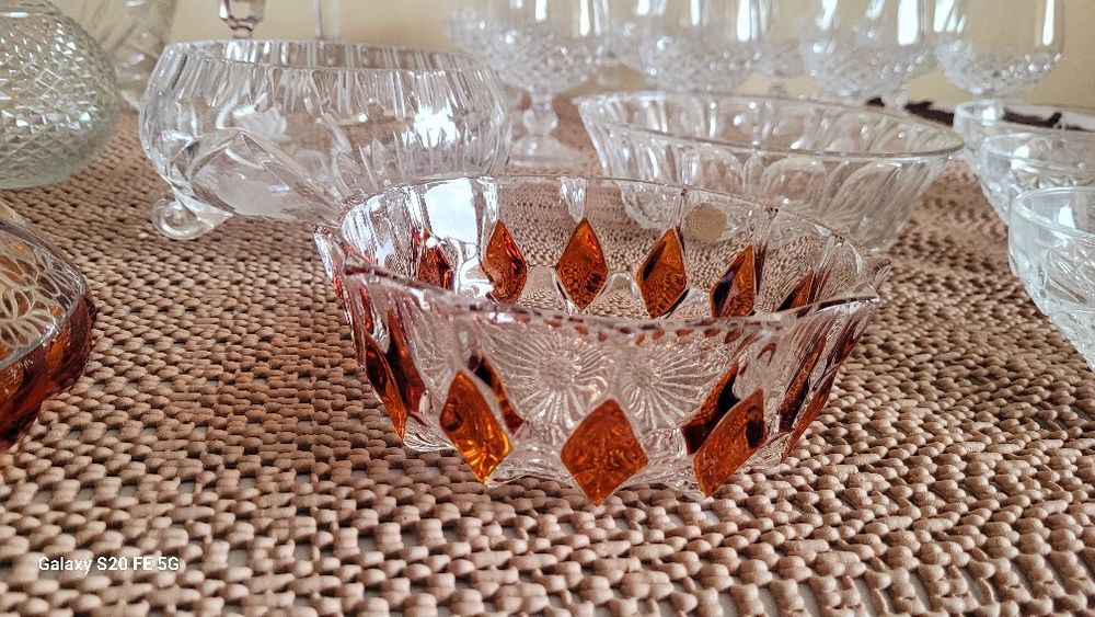 Декоративни кристални съдове