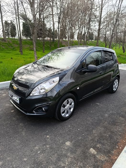 Продаётся автомобиль  Spark