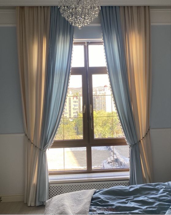 Шторы велюровые , готовые